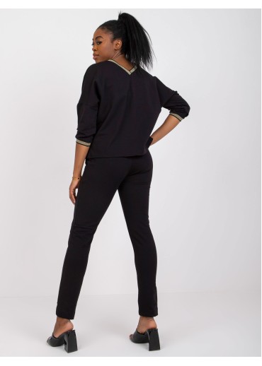 Čierna tepláková súprava