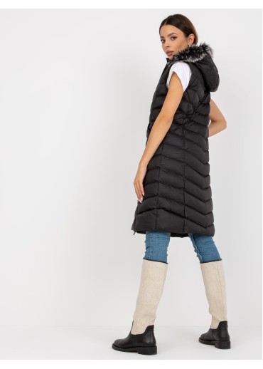 Čierna prešívaná vesta