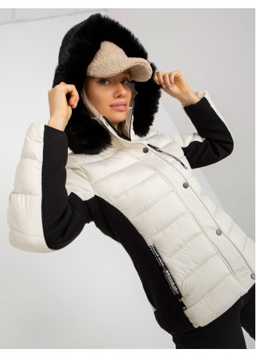 Béžovo hnedá prešívaná bunda