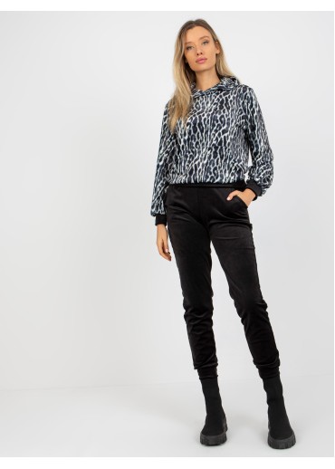 Čierna tepláková súprava