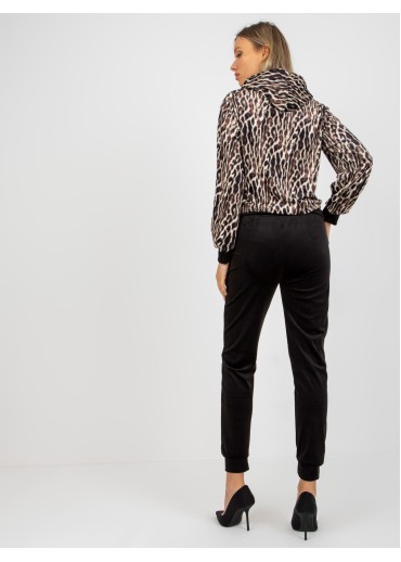 Čierna tepláková súprava