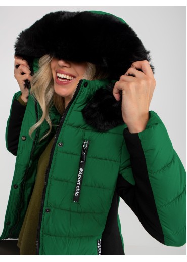 Tmavozelená prešívaná bunda