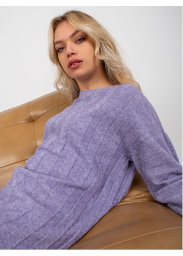 Fialový pulóver