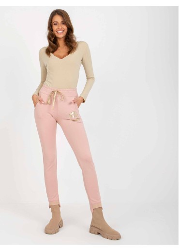 Púdrovo ružové tepláky