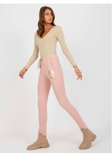 Púdrovo ružové tepláky