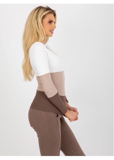 Karamelovo hnedé tričko