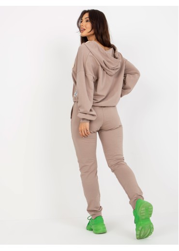 Béžovo hnedá tepláková súprava