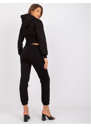 Čierna tepláková súprava