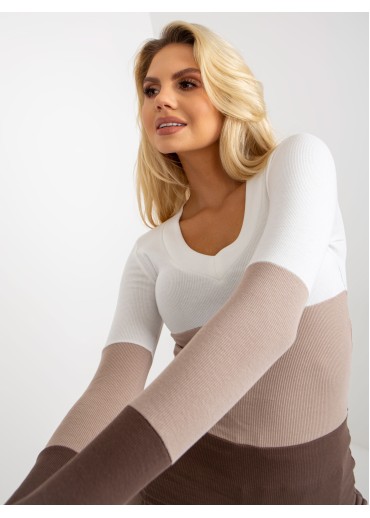 Karamelovo hnedé tričko