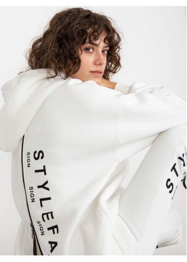 Smotanovo biela tepláková súprava