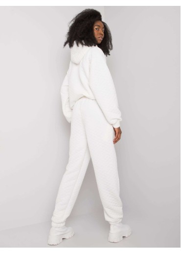 Smotanovo biele tepláky