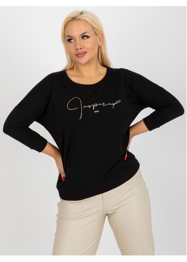 Čierne tričko s nápisom