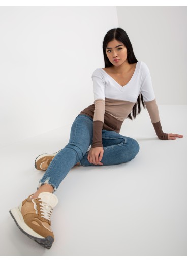 Karamelovo hnedé tričko