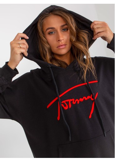 Čierna mikina s kapucňou