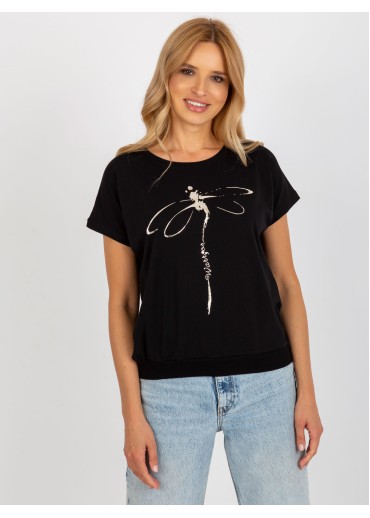Čierne tričko vážka