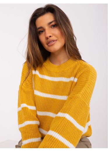 Karamelovo hnedý sveter