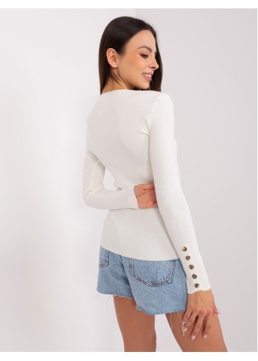 Smotanovo biely pulóver