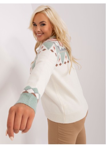 Smotanovo biely pulóver