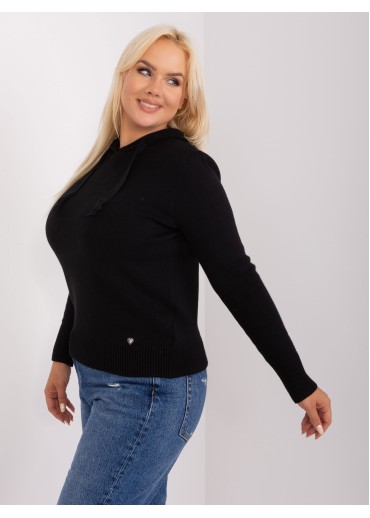 Čierny pulóver s kapucňou