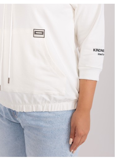 Smotanovo biele tričko