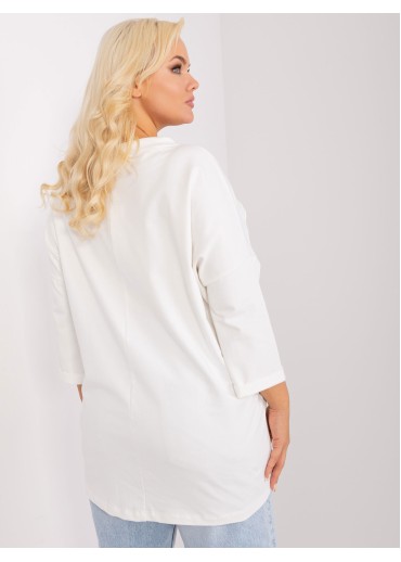 Smotanovo biele tričko s 3/4 rukávom