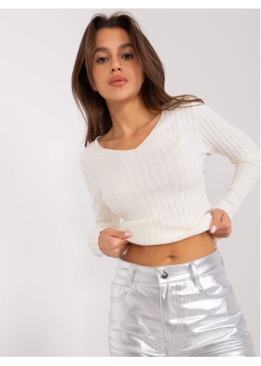 Smotanovo biele tričko s dlhým rukávom