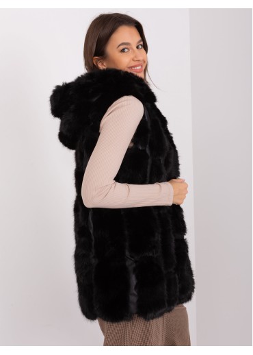 Čierna kožušinová vesta