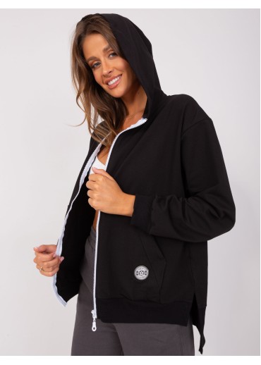 Čierna mikina s kapucňou