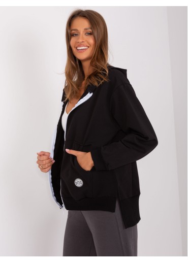 Čierna mikina s kapucňou