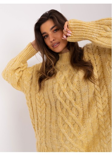 Vanilkovo žltý pletený sveter