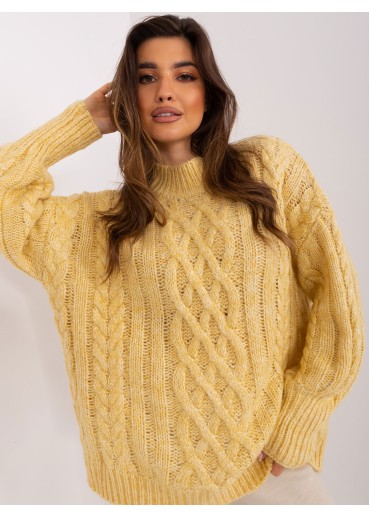 Vanilkovo žltý pletený sveter