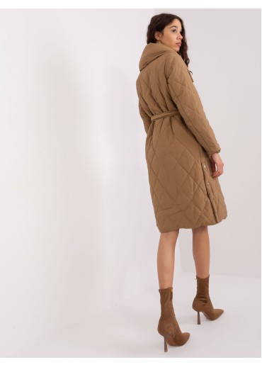 Hnedá prešívaná dlhá bunda