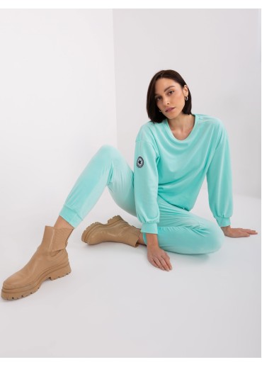 Svetlozelená tepláková súprava