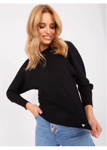 Čierne tričko s dlhým rukávom