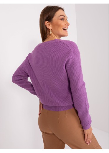 Fialový pulóver