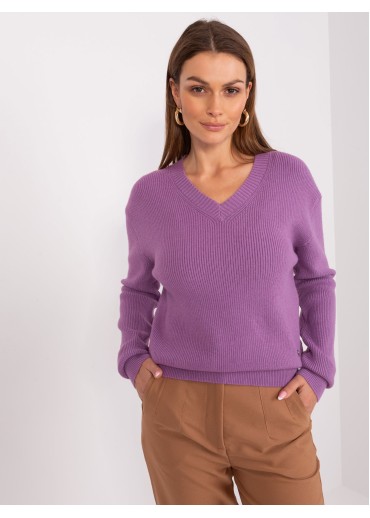 Fialový pulóver