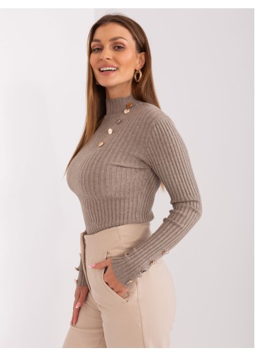 Kapučínovo hnedý polorolák