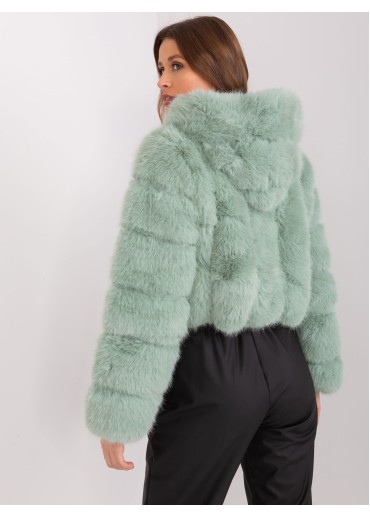 Svetlozelená chlpatá bunda