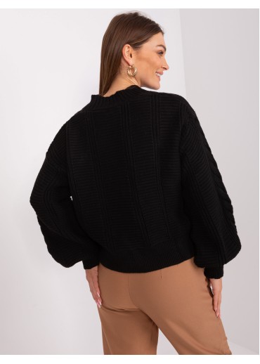 Čierny pletený sveter