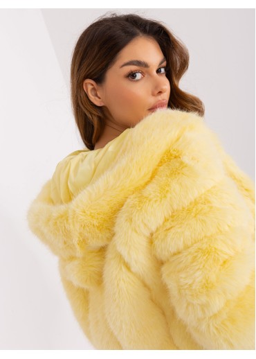 Vanilkovo žltá krátka bunda