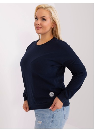 Tmavomodré tričko s dlhým rukávom