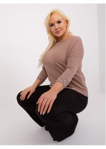 Kapučínovo hnedé tričko