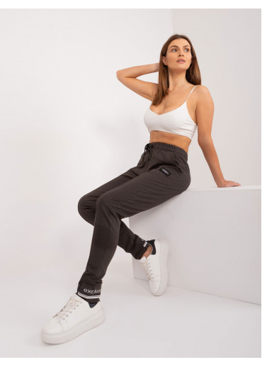 Tmavosivé dámske tepláky