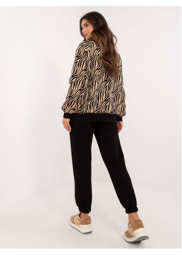 Viacfarebná tepláková súprava s hviezdou