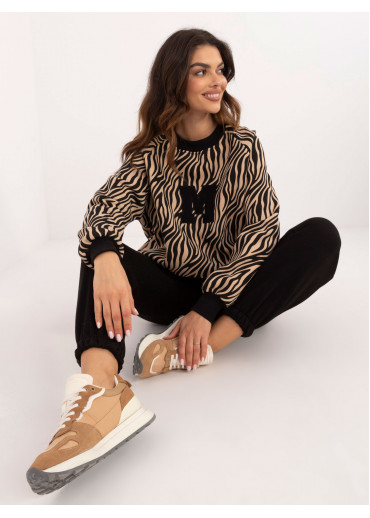 Viacfarebná tepláková súprava s hviezdou