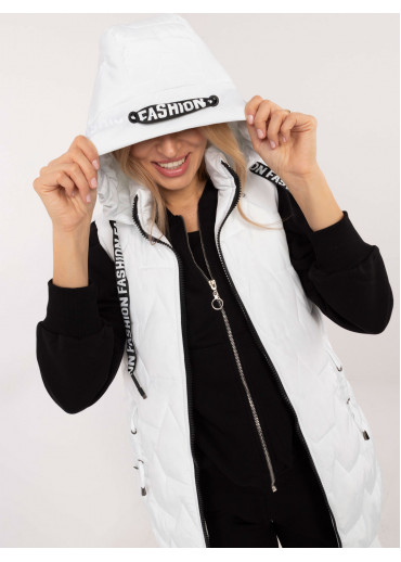 Biela prešívaná vesta bez rukávov