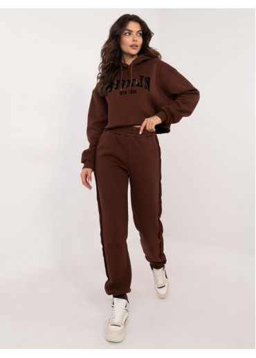 Hnedá tepláková súprava