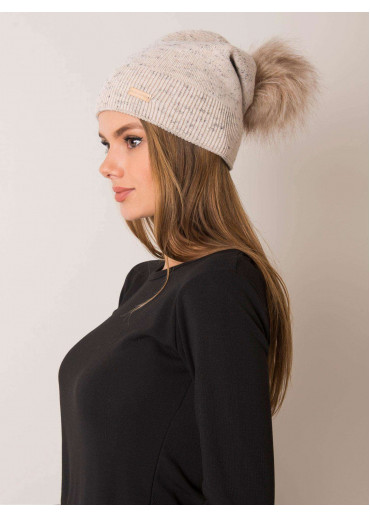 Béžovo hnedá čiapka