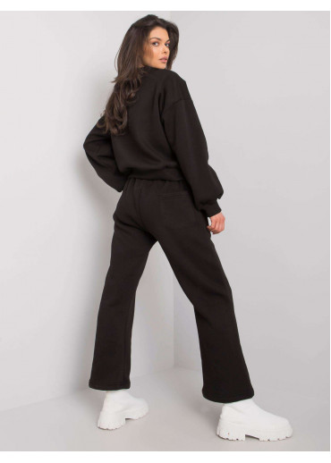 Čierna tepláková súprava