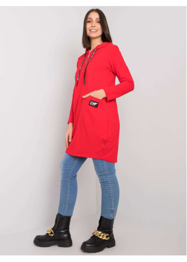 Červená tunika s kapucňou